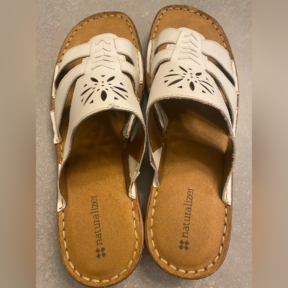 Naturalizer White Leather Women's Sandals size 7.5 - Picture 4 of 6